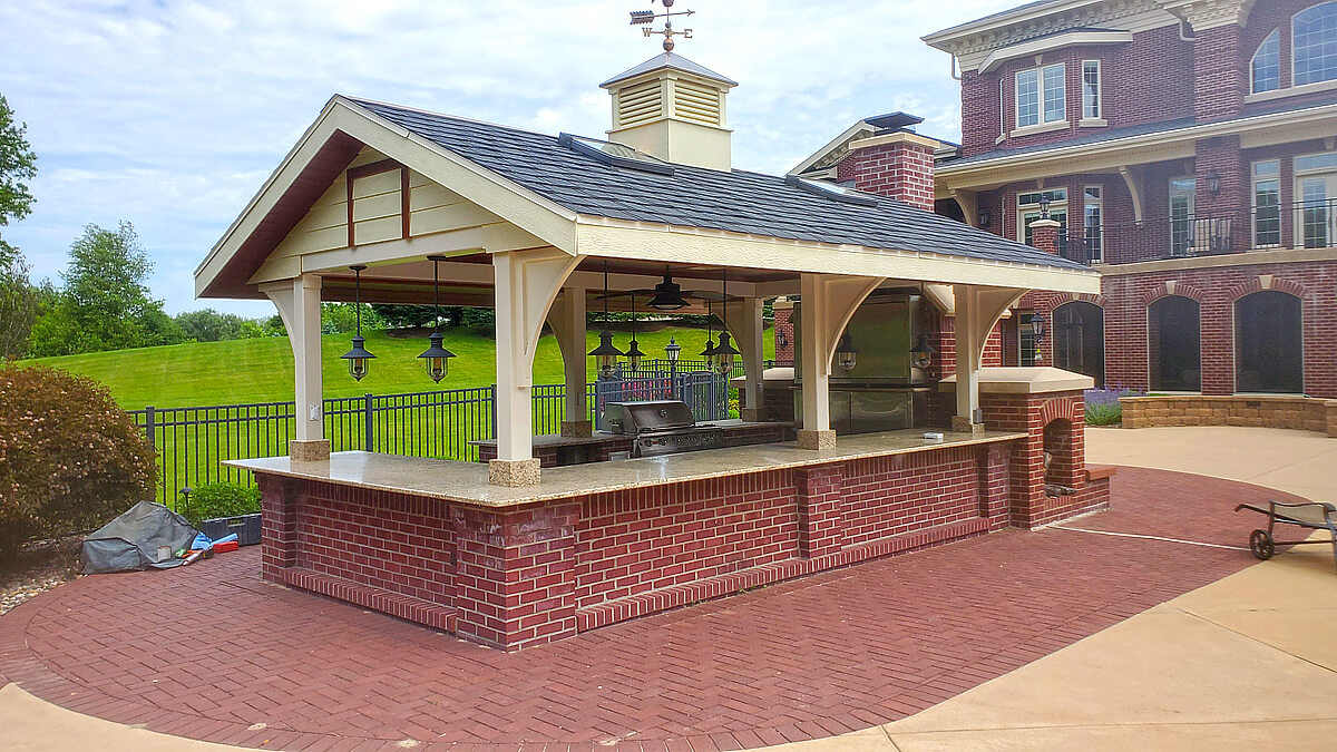 completed outdoor kitchen whitewater